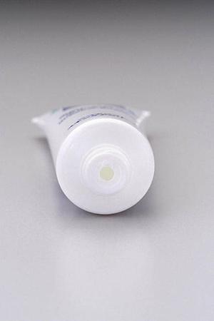 大型トラックで海上コンテナ輸送