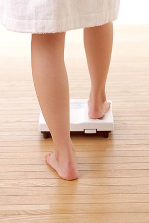 足のバランスを調整してくれます