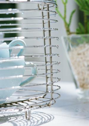 婚約指輪を売ることも可能な買取専門店